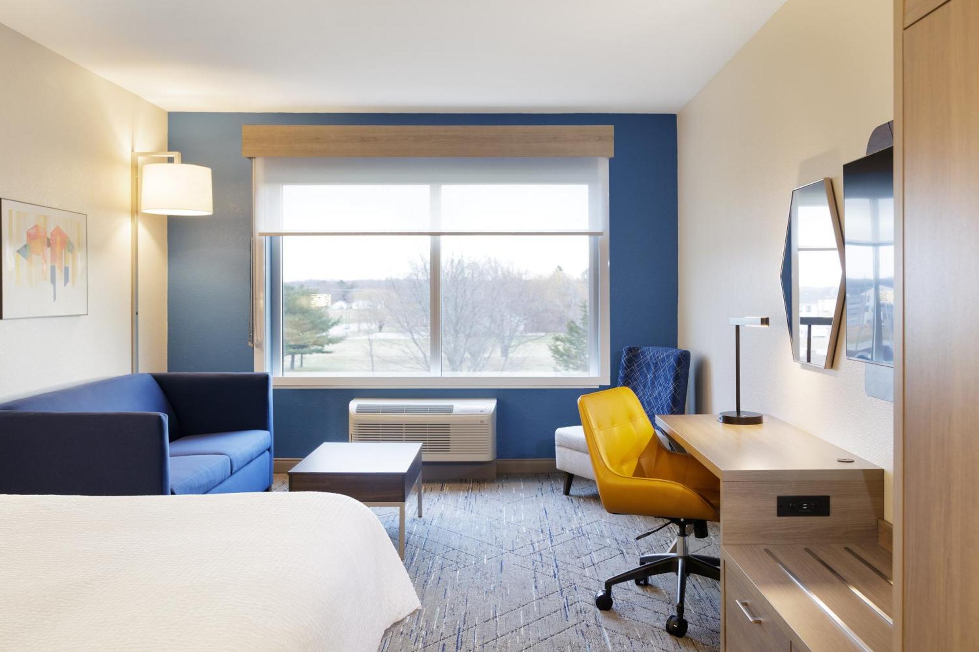 Holiday Inn Express Hotel & Suites Vineland Millville By Ihg Exterior photo